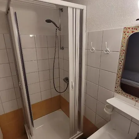 Ξενοδοχείο με διαμερίσματα Haus Gruebl *