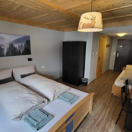 شقة فندقية Haus Gruebl والد ام بينزاغو