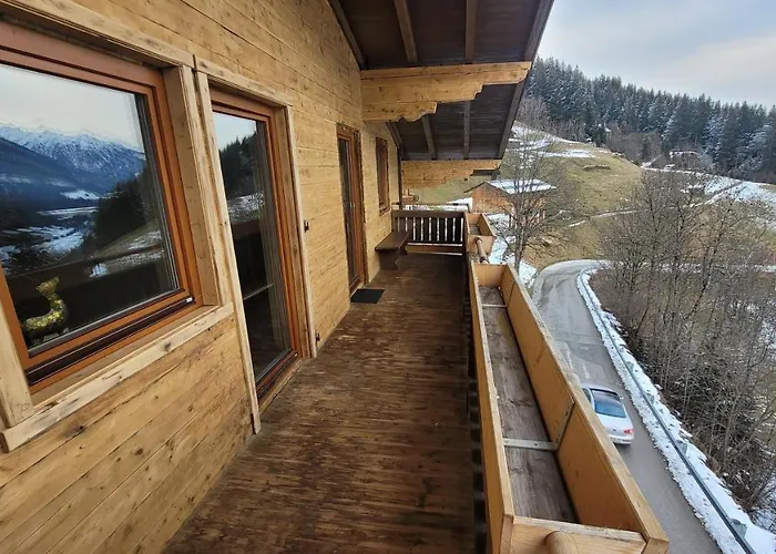 Aparthotel Haus Gruebl Wald im Pinzgau