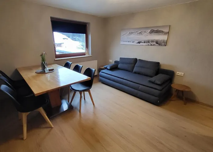Aparthotel Haus Gruebl Wald im Pinzgau